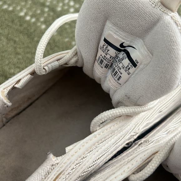 Womens nike airmax 97 White and rose gold. - Picture 4 of 4